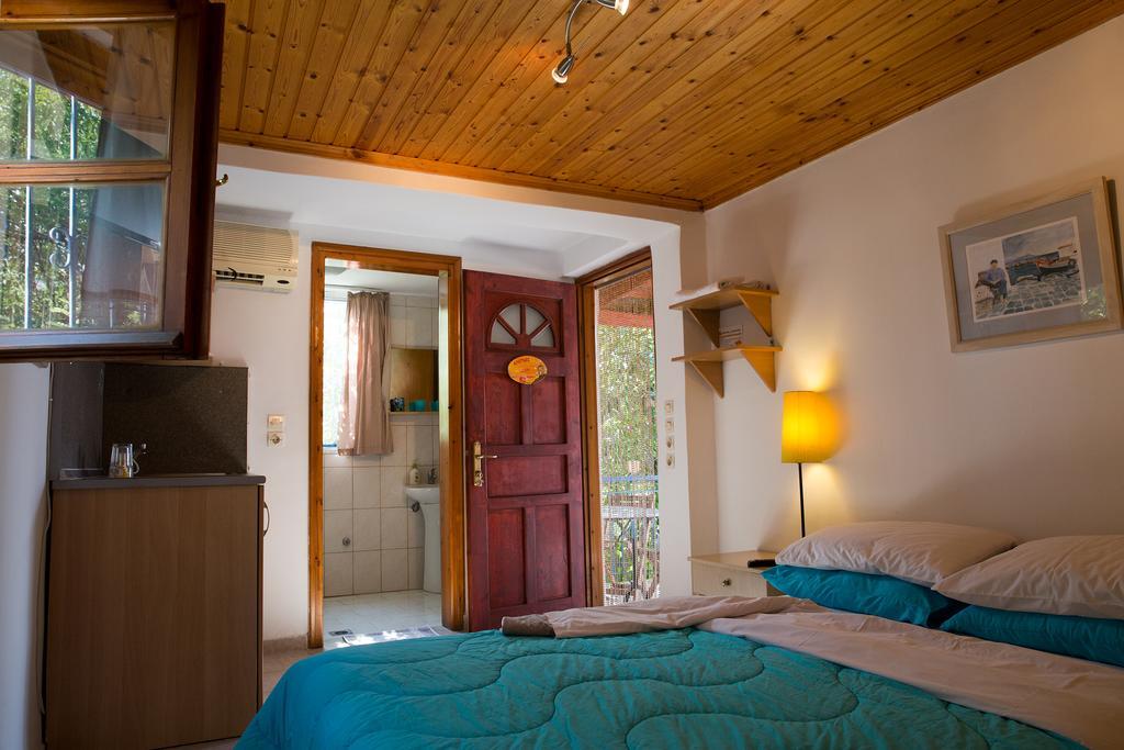 Aiolis Rooms Kamariotissa Exterior photo